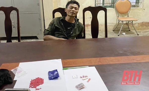 Công an huyện Quan Hóa bắt 3 đối tượng mua bán trái phép ma túy