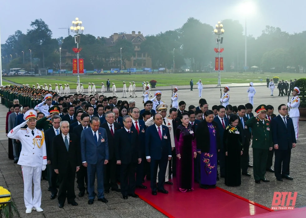 Đại hội Đại biểu toàn quốc lần thứ XIII của Đảng tiến hành phiên họp trù bị