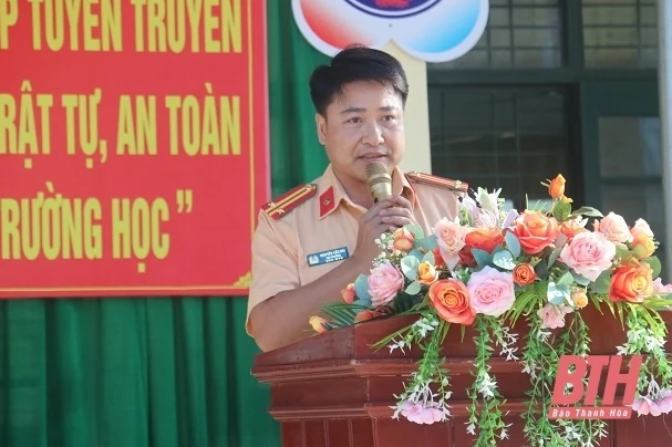 Tuyên truyền an toàn giao thông trong trường học