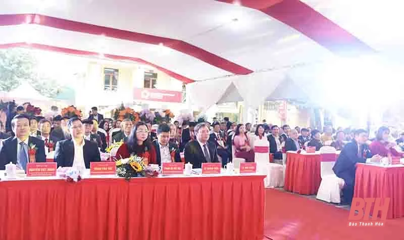 Kỷ niệm 75 năm thành lập Đảng bộ phường Đông Vệ