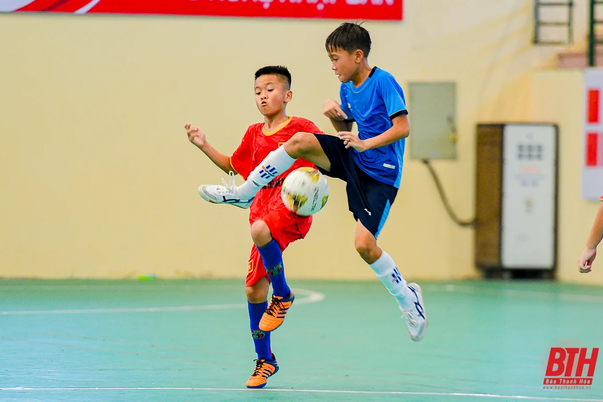 “Cơn bão” mang tên U10 TP Thanh Hóa tạo địa chấn ở tứ kết lứa tuổi U10 giải Bóng đá Nhi đồng Cúp Báo Thanh Hóa 2023