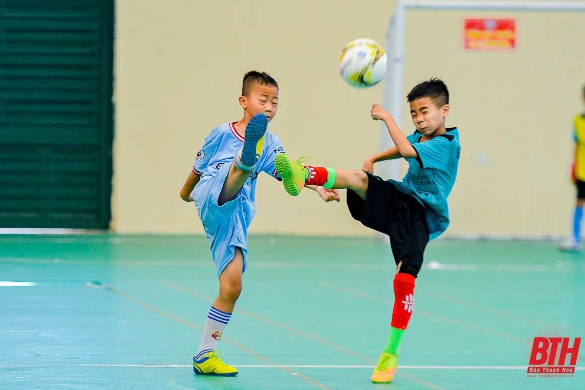 “Cơn bão” mang tên U10 TP Thanh Hóa tạo địa chấn ở tứ kết lứa tuổi U10 giải Bóng đá Nhi đồng Cúp Báo Thanh Hóa 2023