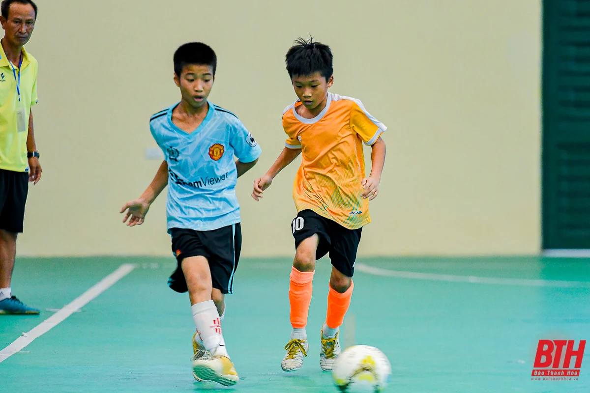 “Cơn bão” mang tên U10 TP Thanh Hóa tạo địa chấn ở tứ kết lứa tuổi U10 giải Bóng đá Nhi đồng Cúp Báo Thanh Hóa 2023