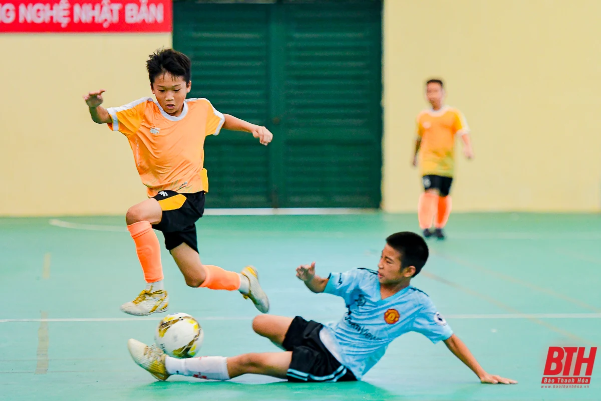 “Cơn bão” mang tên U10 TP Thanh Hóa tạo địa chấn ở tứ kết lứa tuổi U10 giải Bóng đá Nhi đồng Cúp Báo Thanh Hóa 2023