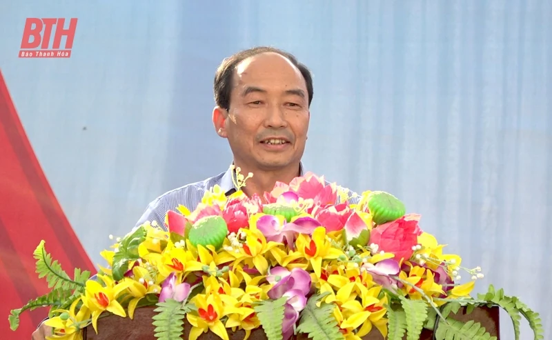 Phó Chủ tịch Thường trực HĐND tỉnh Lê Tiến Lam dự Ngày hội Đại đoàn kết toàn dân tộc tại khu dân cư thôn Kỳ Khôi