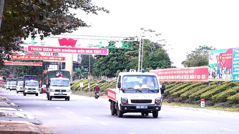 Thạch Thành: Ra quân thực hiện chiến dịch cao điểm tuyên truyền phòng chống ma túy; xây dựng xã, thị trấn không ma túy