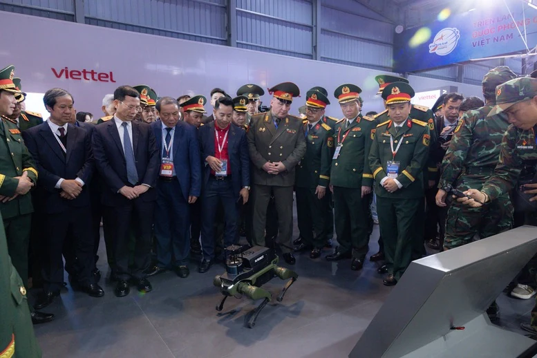 Những hình ảnh ấn tượng tại Triển lãm Quốc phòng Quốc tế Việt Nam 2024- Ảnh 23. Những hình ảnh ấn tượng tại Triển lãm Quốc phòng Quốc tế Việt Nam 2024