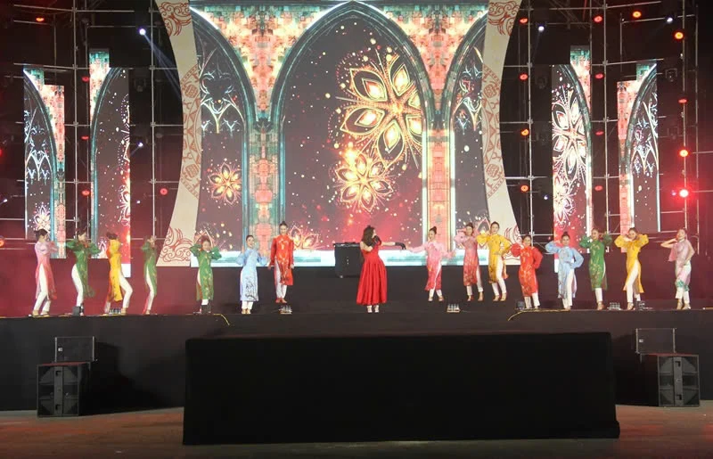 Đặc sắc chương trình nghệ thuật “Chào năm mới - 2025”