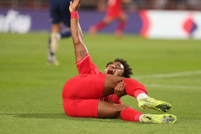 ĐT Việt Nam vượt ngàn chông gai, vô địch ASEAN Cup sau 6 năm chờ đợi