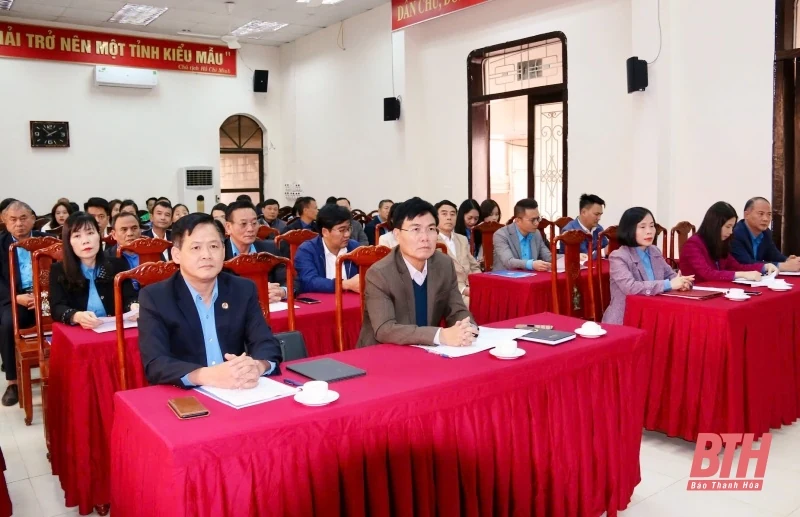 Hướng về cơ sở, chăm lo lợi ích thiết thực cho đoàn viên, người lao động