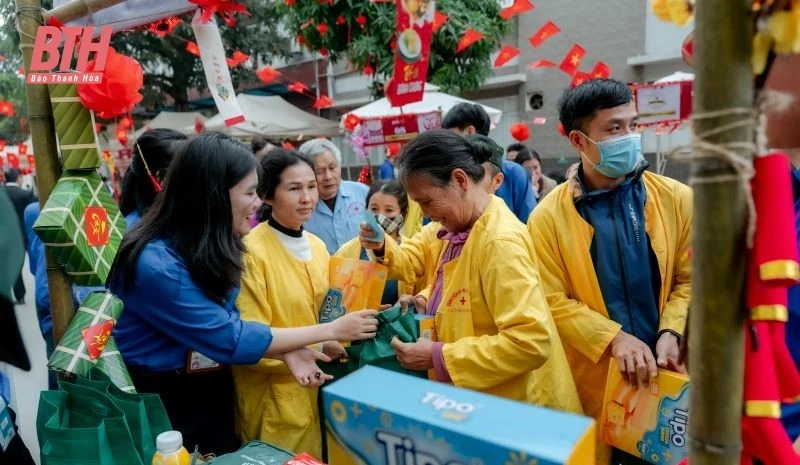 Phiên chợ đặc biệt dành cho bệnh nhân tại Bệnh viện Đa khoa tỉnh Thanh Hóa