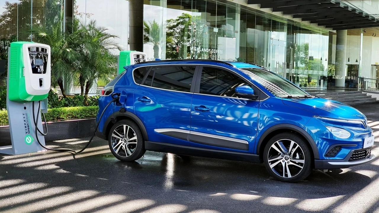 Đề xuất tiếp tục mức thu lệ phí trước bạ 0% đối với ô tô điện chạy pin- Ảnh 1. Đề xuất tiếp tục mức thu lệ phí trước bạ 0% đối với ô tô điện chạy pin