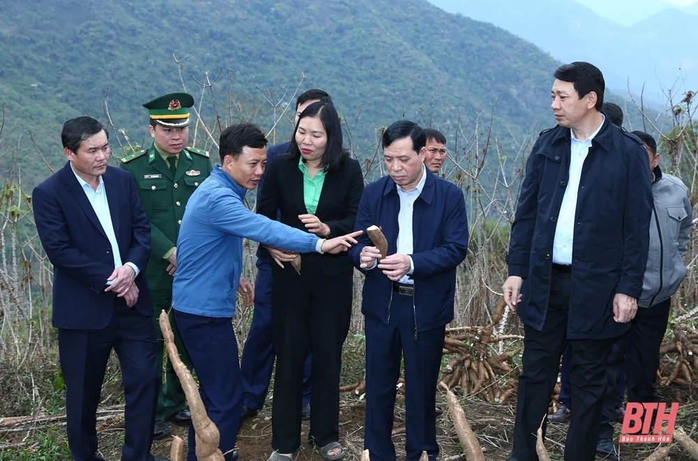 Phó Bí thư Thường trực Tỉnh ủy Lại Thế Nguyên làm việc tại huyện Mường Lát