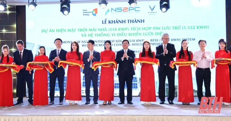 Khánh thành Dự án điện mặt trời mái nhà, hướng tới tương lai xanh