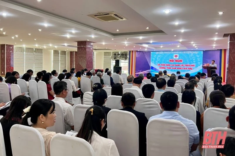 Nâng cao năng lực triển khai chương trình giảm nghèo bền vững