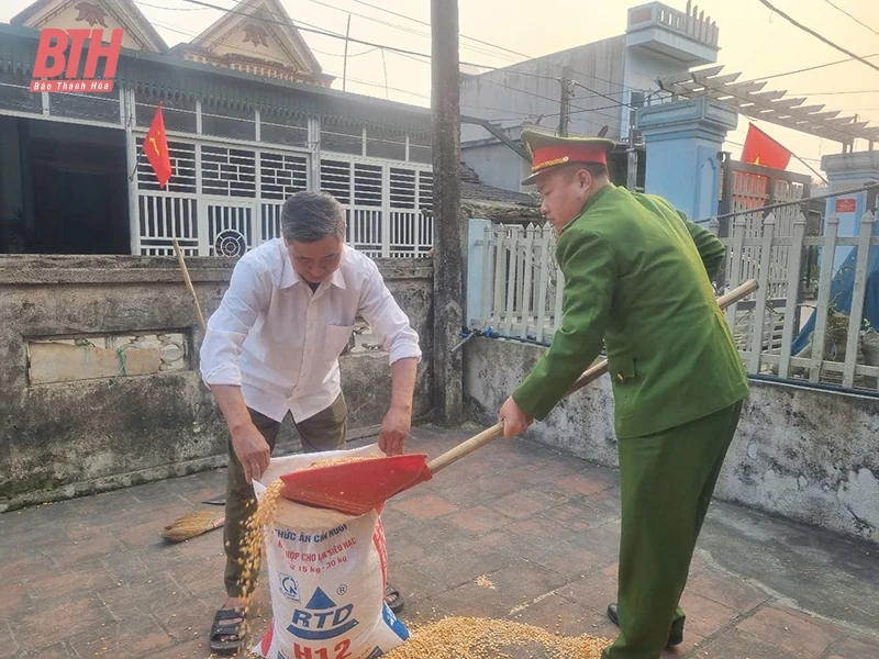 Trưởng công an xã nhiệt huyết, giàu lòng nhân ái