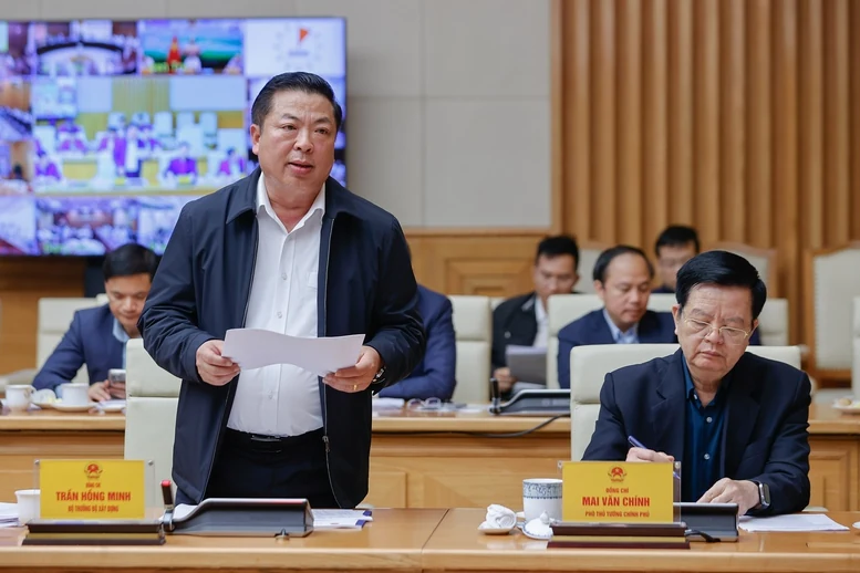 Thủ tướng: Thần tốc, đột phá hơn nữa để thông tuyến cao tốc từ Cao Bằng tới Cà Mau trong năm 2025