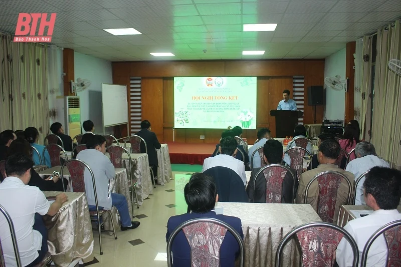 Tổng kết dự án “Tuyên truyền, vận động nông dân xử lý rác thải thân thiện với môi trường”