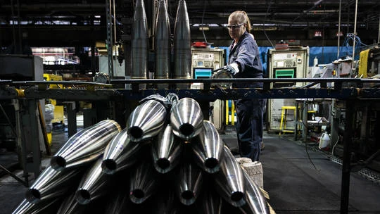 Thuế quan của ông Trump giáng đòn mạnh vào ngành công nghiệp quốc phòng Mỹ