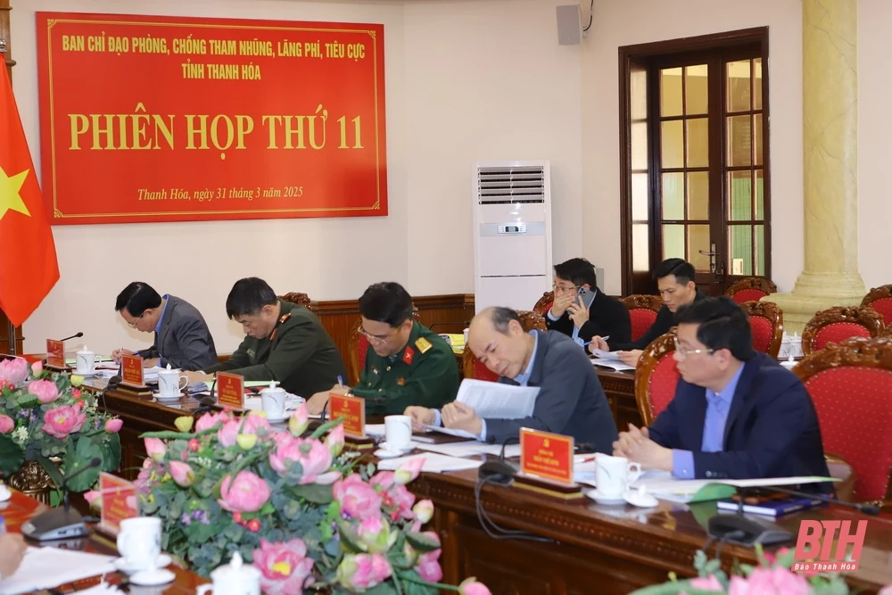 Kiên quyết không để lọt vào cấp ủy khóa mới cán bộ suy thoái, tham nhũng, lãng phí, tiêu cực