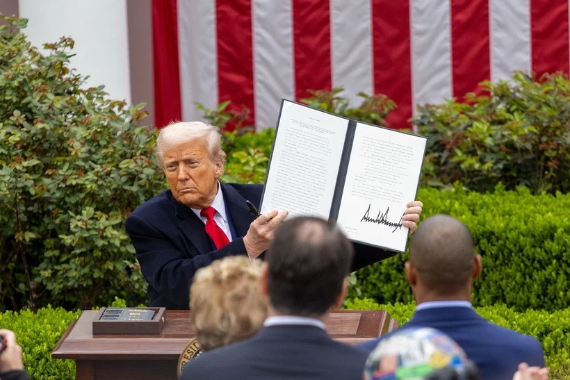 Danh sách các quốc gia và vùng lãnh thổ chịu thuế đối ứng của Mỹ