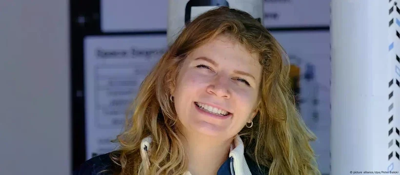 Người phụ nữ Đức đầu tiên bay vào vũ trụ trở về Trái đất