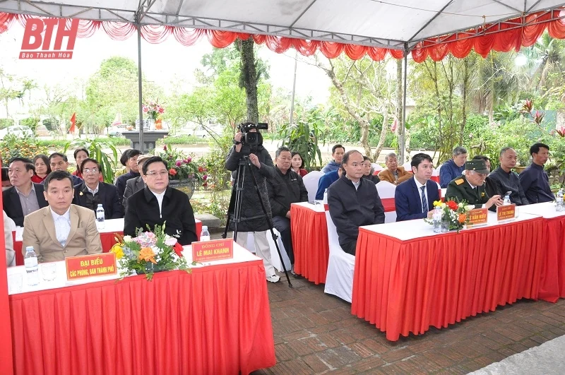 Lễ hội đền Đức Thánh Cả làng Đông Sơn