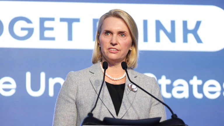 Đại sứ Mỹ tại Ukraine từ chức