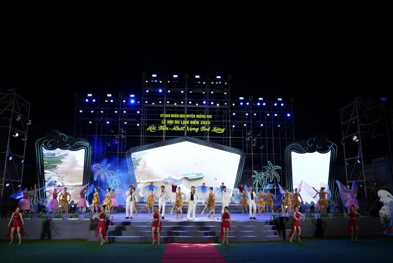 Mở đầu cho hành trình “Hải Tiến - Khát vọng toả sáng”