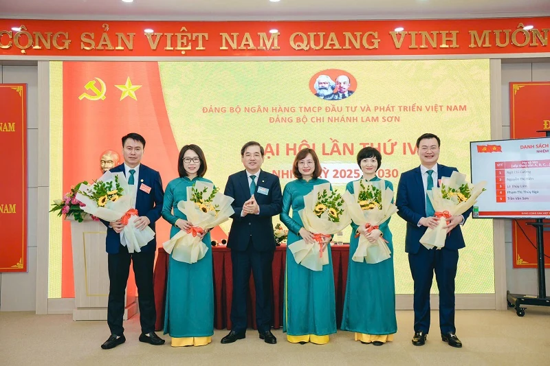 Đảng bộ BIDV Lam Sơn tăng tốc, bứt phá, quyết tâm hoàn thành thắng lợi các mục tiêu nhiệm kỳ 2025-2030