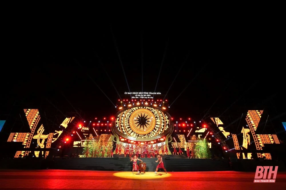 Tỏa sáng bầu trời phố biển Sầm Sơn