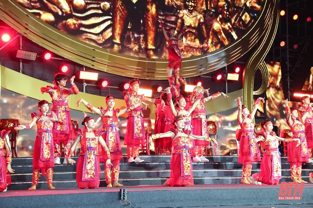 Tỏa sáng bầu trời phố biển Sầm Sơn