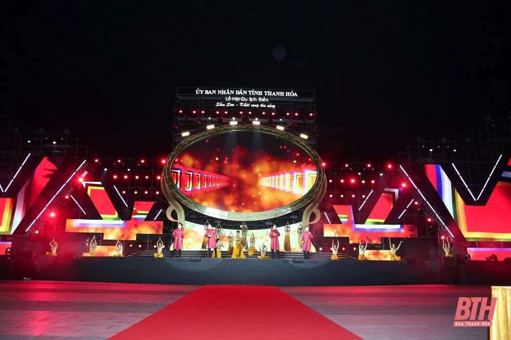 Tỏa sáng bầu trời phố biển Sầm Sơn