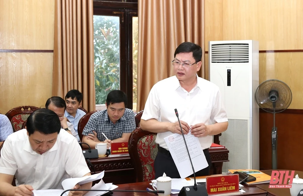 Thảo luận và quyết định các nhiệm vụ trọng tâm phát triển kinh tế - xã hội tháng 5/2025