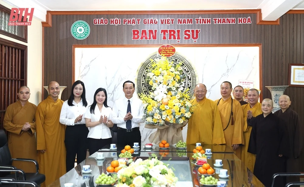 Chủ tịch UBND tỉnh Đỗ Minh Tuấn thăm, chúc mừng Ban Trị sự GHPG tỉnh Thanh Hóa và các chức sắc, tăng, ni, phật tử nhân lễ Phật đản