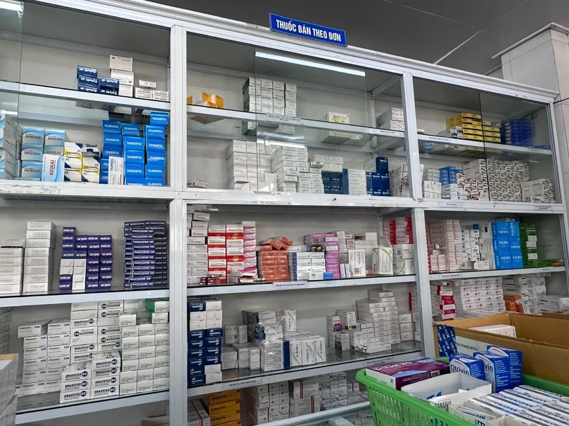 Rà soát, xử lý nghiêm nhân viên y tế vi phạm kê đơn thực phẩm chức năng và sữa