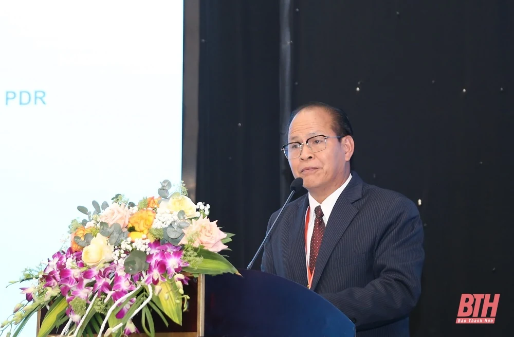 Xây dựng nền hành chính công hiệu năng, hiệu lực, hiệu quả: Kinh nghiệm của Việt Nam, Lào, Australia