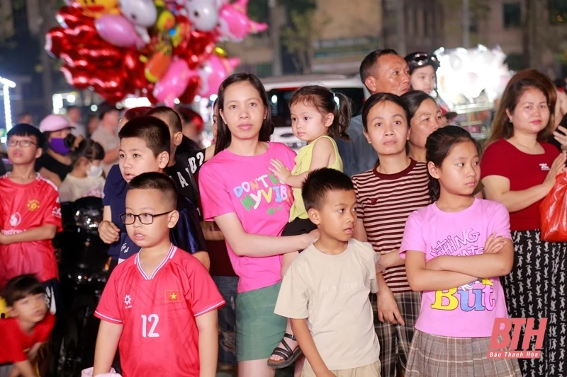 Thanh Hoá tự hào cùng non sông liền một dải