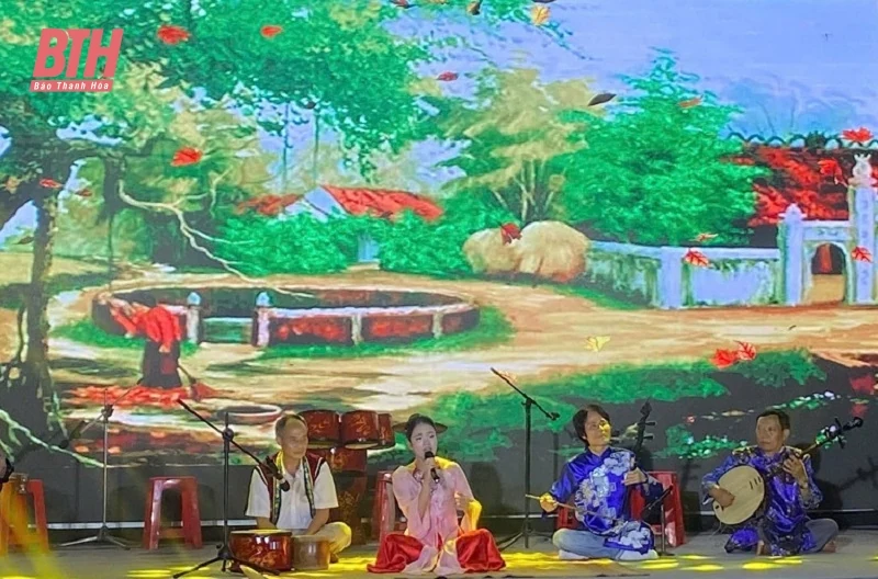 Đêm thơ Nguyễn Duy