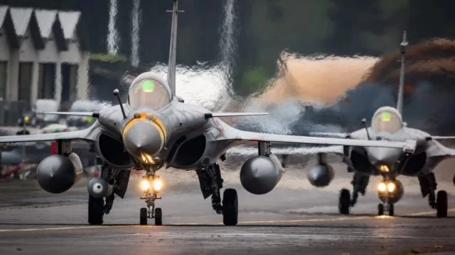 Vụ bắn rơi Rafale ở Kashmir làm dấy lên âm mưu của Mỹ về F-35 tại thị trường Ấn Độ