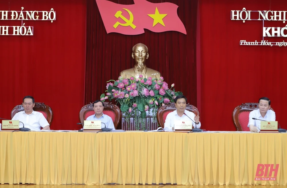 Ban Chấp hành Đảng bộ tỉnh thông qua Đề án tổ chức bộ máy, biên chế đảng ủy xã, phường và MTTQ, các đoàn thể sau sắp xếp đơn vị hành chính cấp xã