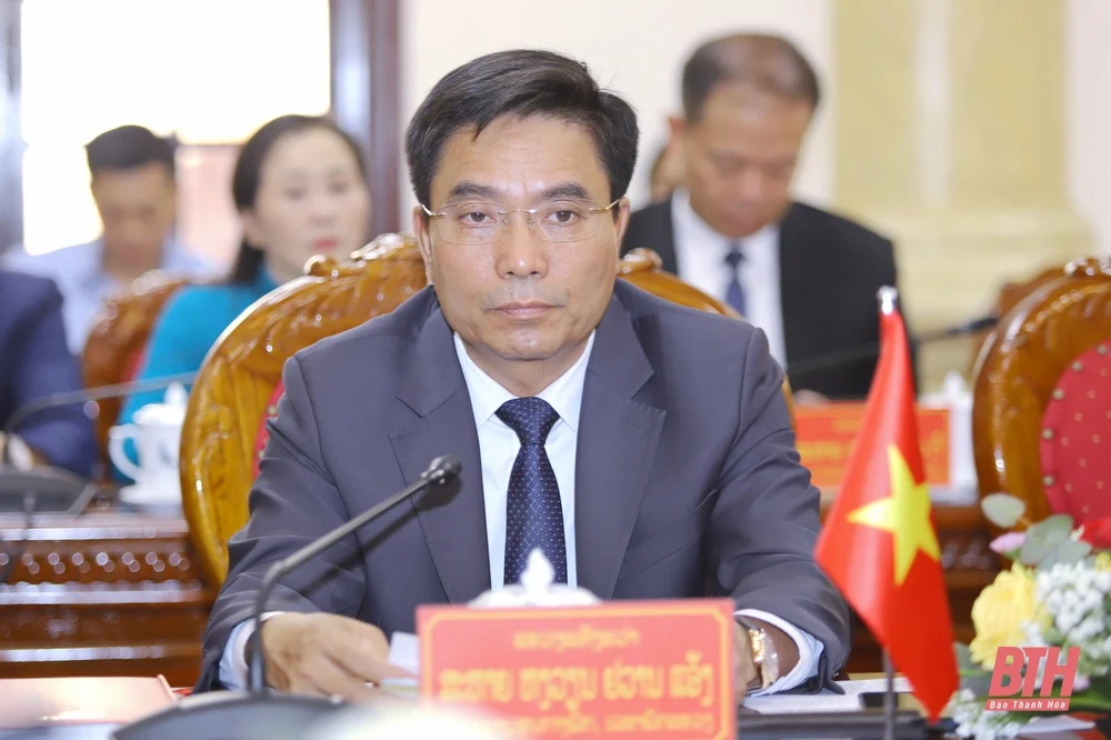 Hai tỉnh Thanh Hóa - Hủa Phăn hội đàm, ký kết thỏa thuận hợp tác năm 2025