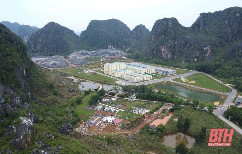 Đối thoại tìm giải pháp khắc phục ô nhiễm môi trường tại khu xử lý rác thải Đông Nam