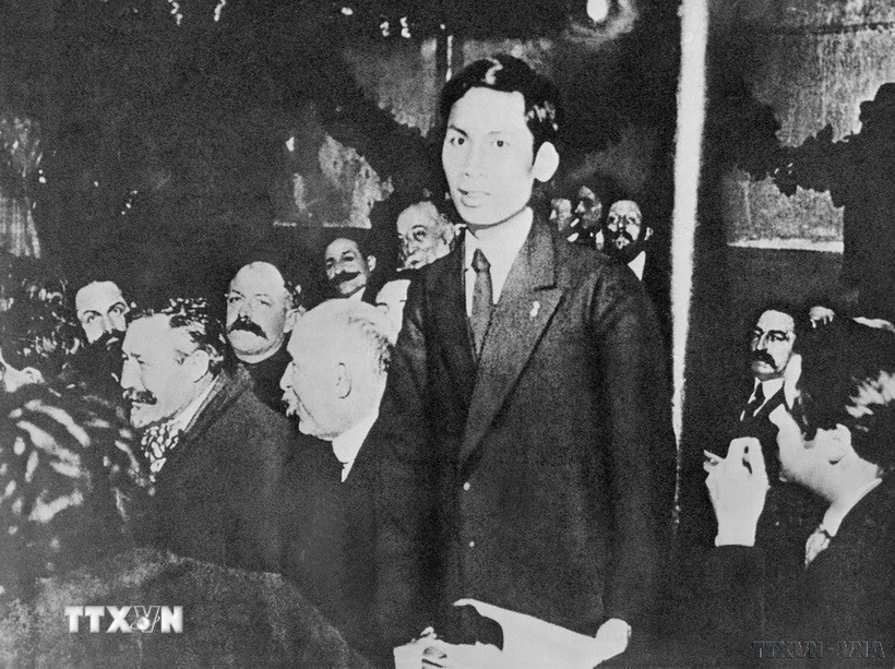 Nguyễn Ái Quốc đến với Luận cương của Lenin - Mốc son quan trọng của cách mạng Việt Nam