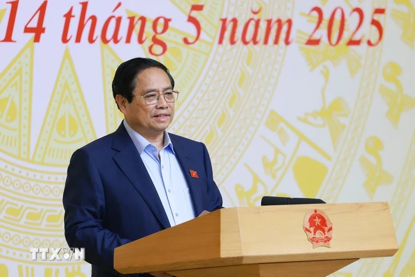 Thủ tướng: Mở đợt cao điểm tấn công truy quét buôn lậu, gian lận thương mại