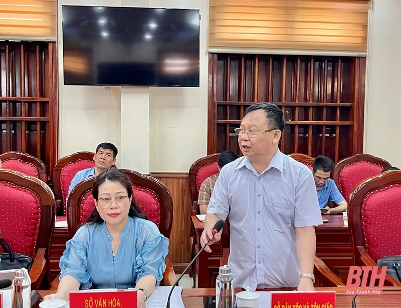 Kiểm tra, đôn đốc việc triển khai sắp xếp đơn vị hành chính cấp xã; hỗ trợ xây dựng nhà ở cho hộ nghèo và giải ngân vốn đầu tư công tại huyện Hà Trung