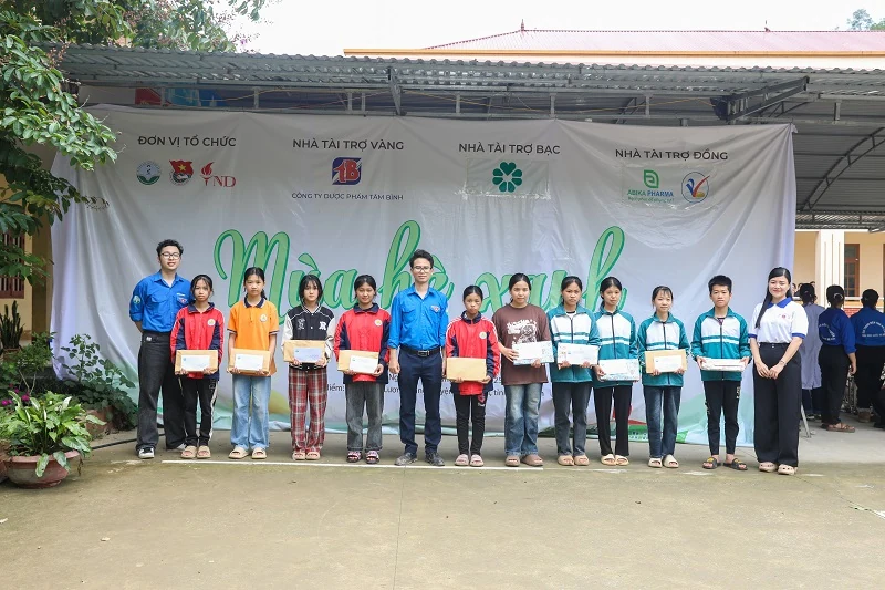 Dược phẩm Tâm Bình: Tiếp sức “Mùa hè xanh 2025” tại vùng cao Lạng Sơn
