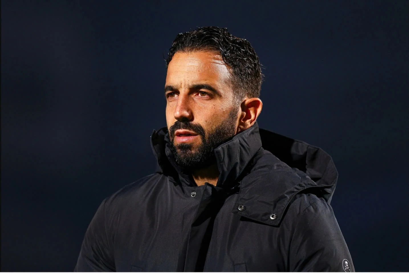 Hai huyền thoại của Man United nghĩ gì về mùa giải vừa qua của CLB cũ?