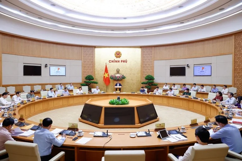 Thủ tướng: Quyết tâm cơ bản hoàn thành tháo gỡ điểm nghẽn thể chế ngay trong năm 2025