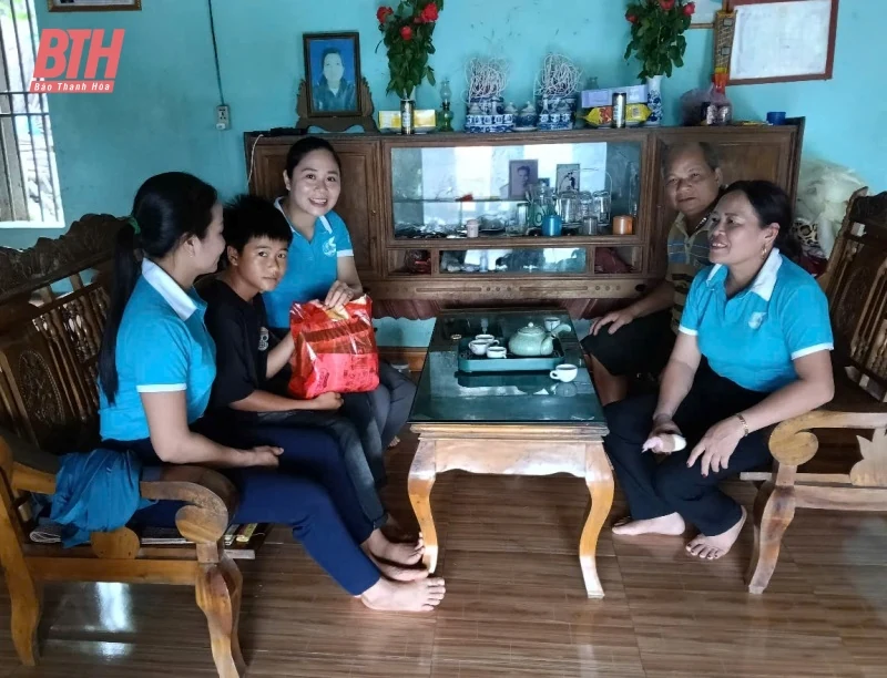 Hơn 5.000 trẻ mồ côi, trẻ có hoàn cảnh khó khăn được tặng quà Tết Thiếu nhi (1/6)